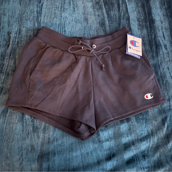 NWT Champion Reverse Weave Shorts Large black fleece sweats - Picture 2 of 9